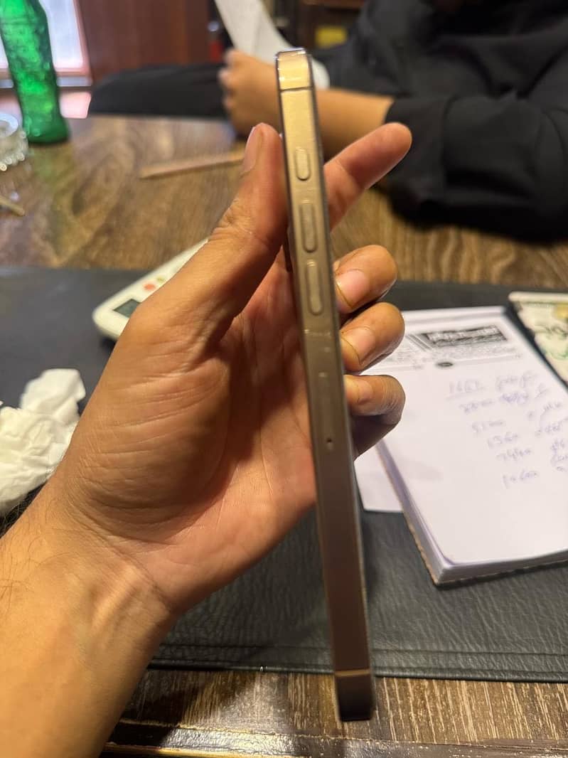 Iphone 16 pro max 256 GB 3