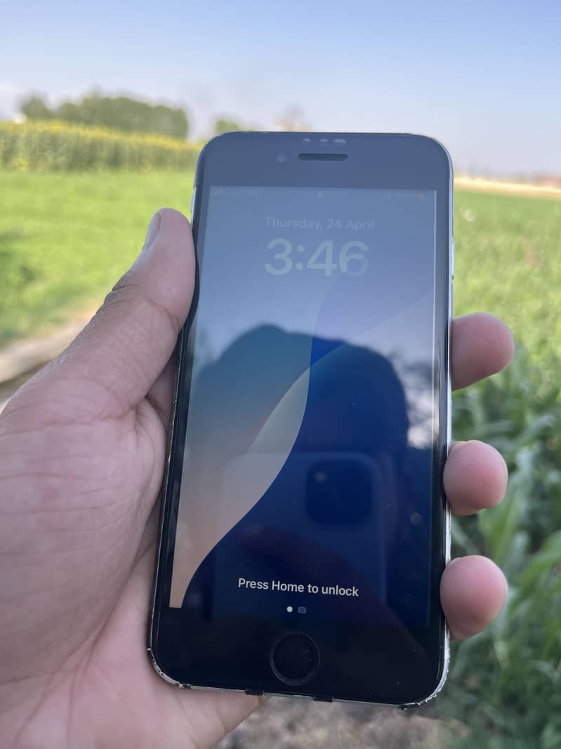 iPhone SE 2020 pta 128 gb 0