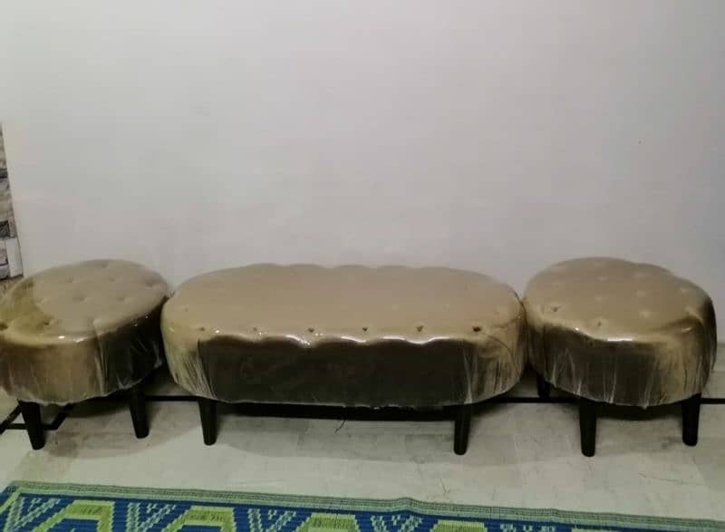 4 seater puffy set 0
