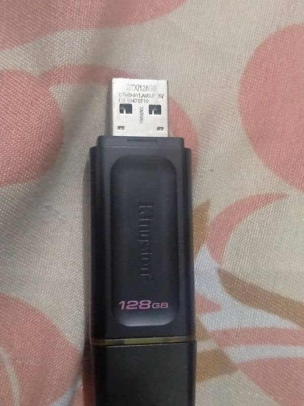 KINGSTON 128 GB USB 2
