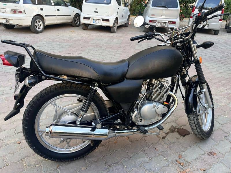 Suzuki GS 150 se 0