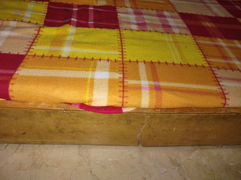 single bed with almari 10