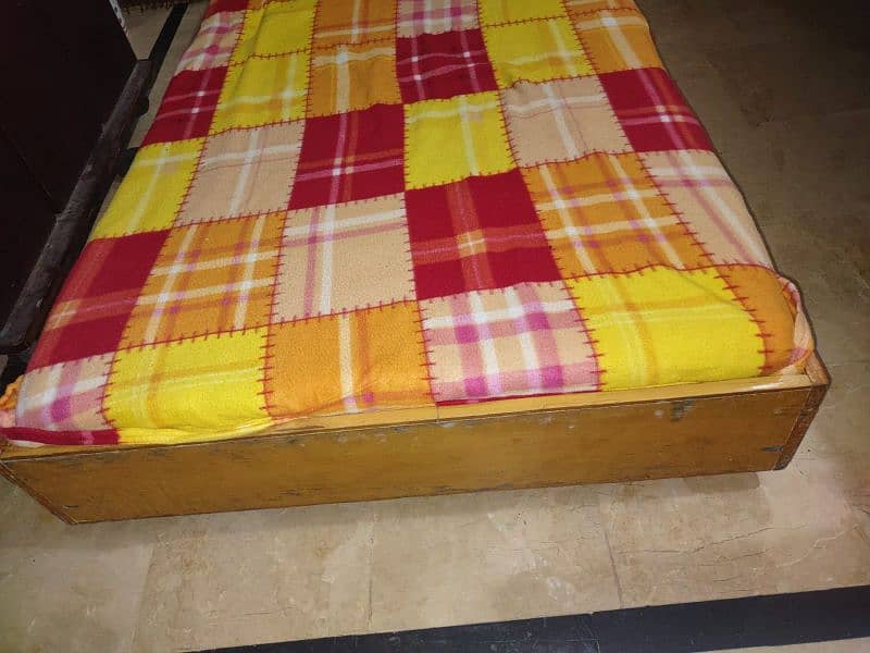 single bed with almari 11
