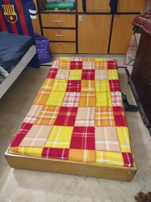 single bed with almari 14