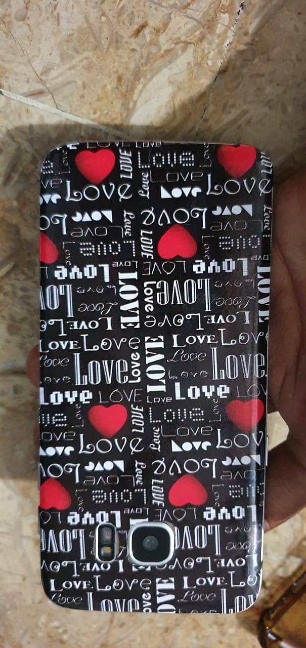 Samsung Mobile S7 Edge 4