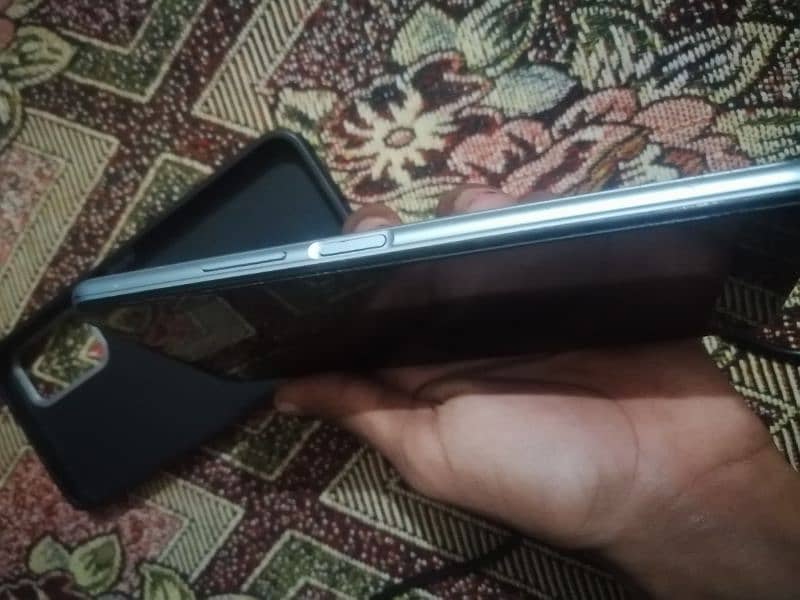 Vivo y12s and iPhone 6 3