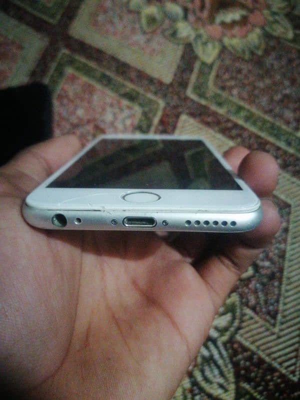 Vivo y12s and iPhone 6 11
