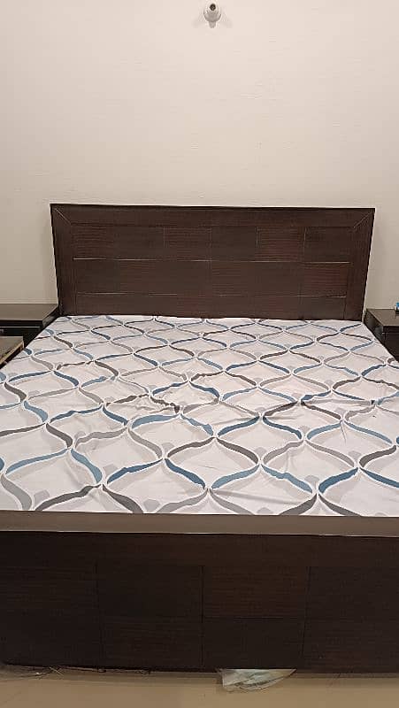 Almost Brand New Bed set with Mattress 4