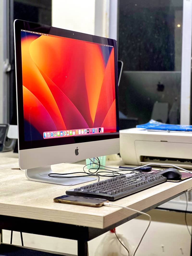Apple iMac 2017 21,5 inch  (iMac 2011.2013. 2015.2017. 2020) 2