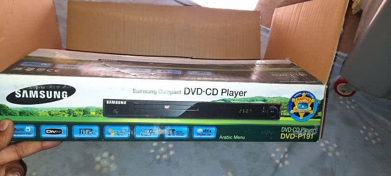 National vC  Samsung DVD Player  & dish device. . . . 03009060243 5