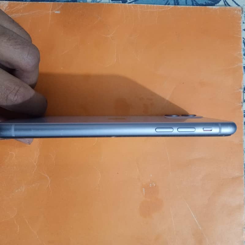 Iphone 11 non pta (cash only) 6