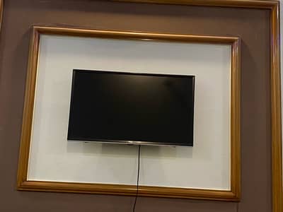 32 inch led  For sale