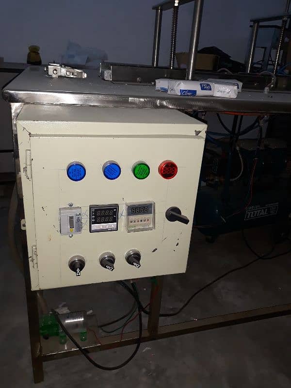 Semi auto packing machine for soap urgently sale 3
