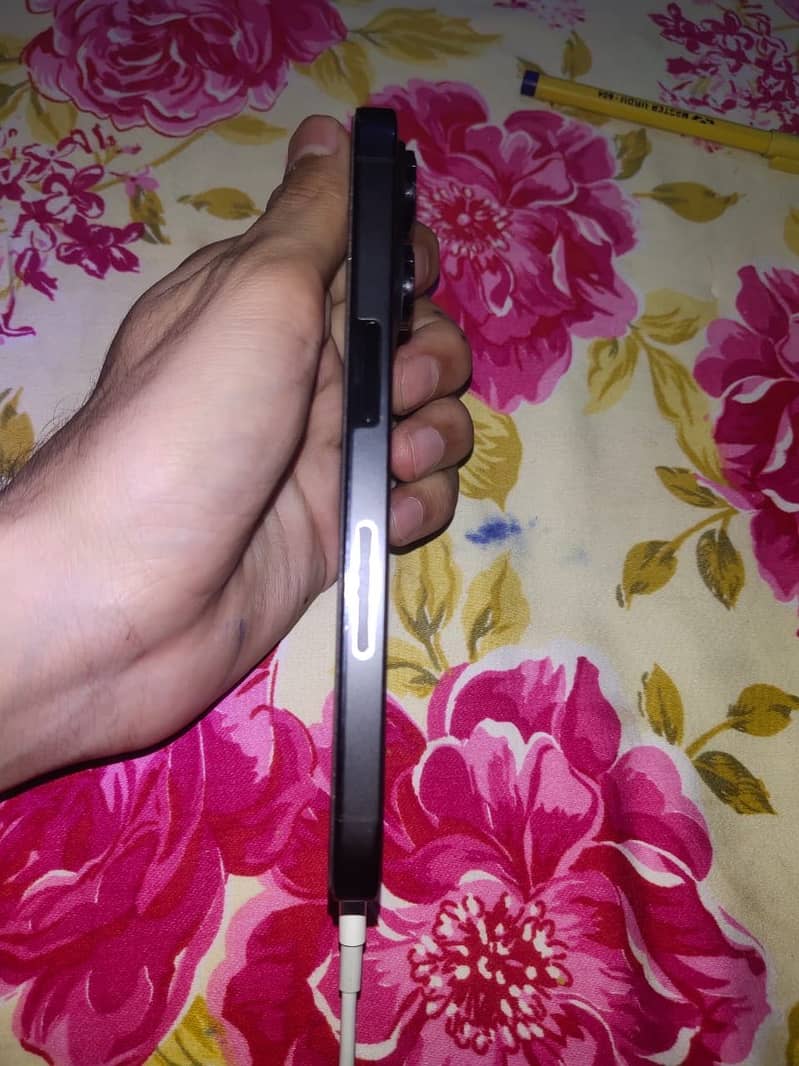 Mobile for sale 0