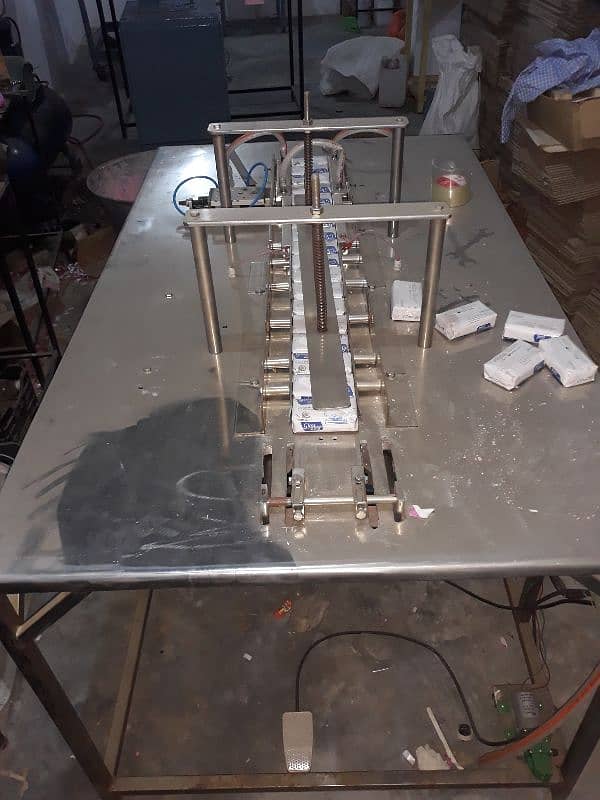 Semi auto packing machine for soap urgently sale 4