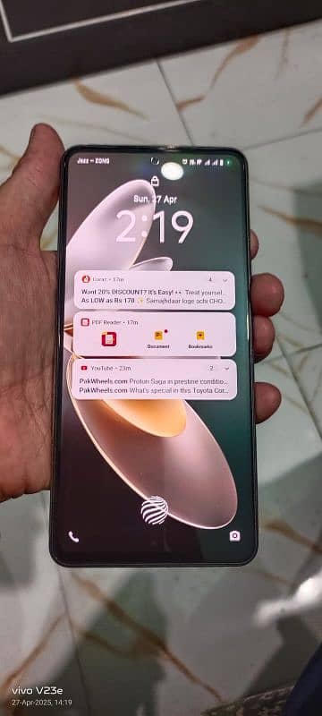 vivo27e in perfect condition 9/10 urgent sale 10