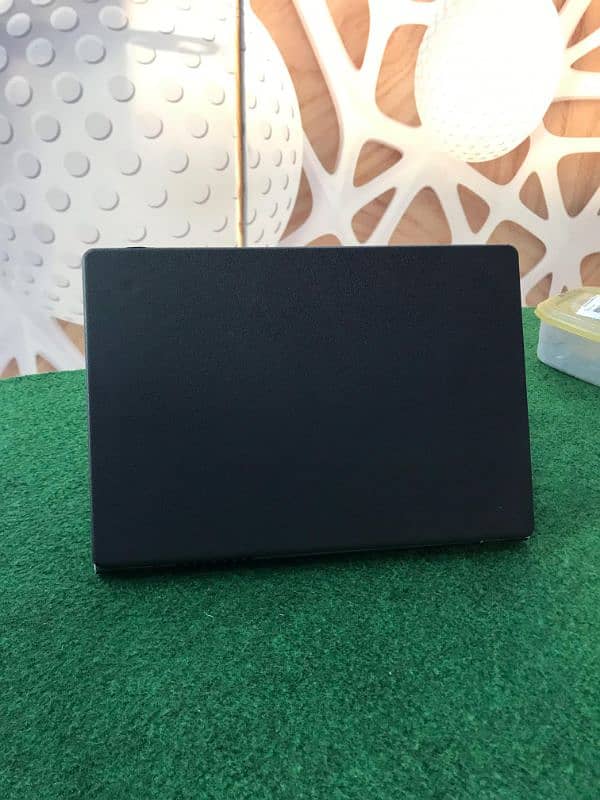 Acer c740 Intel Celeron 5th gen 4gb ram 128ssd laptop for sale 3