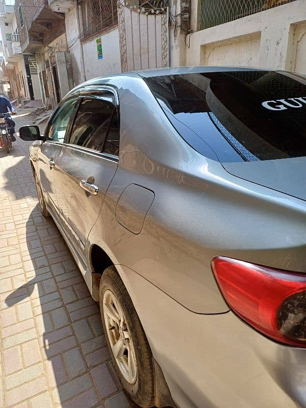 Toyota Corolla GLI 2013 6