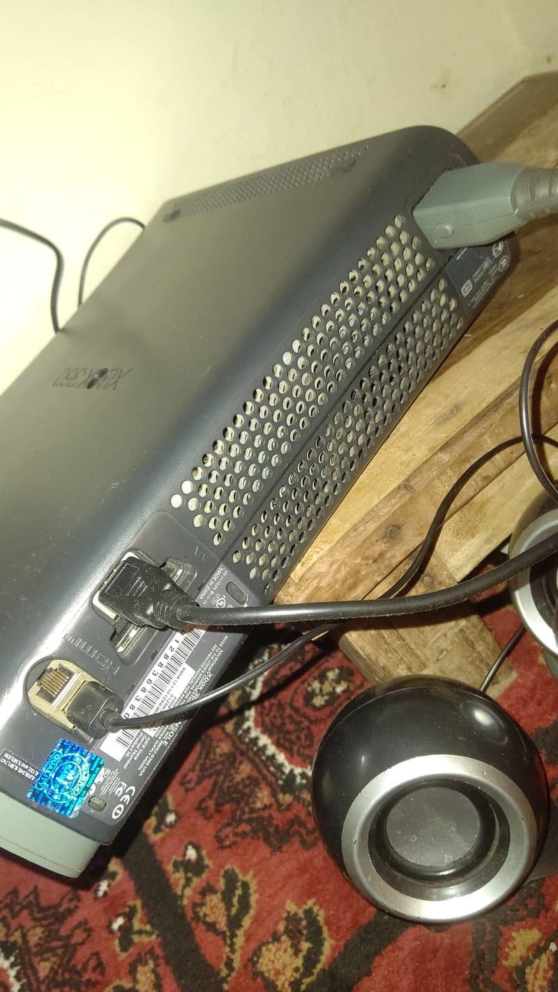 Xbox 360 fat) console 4