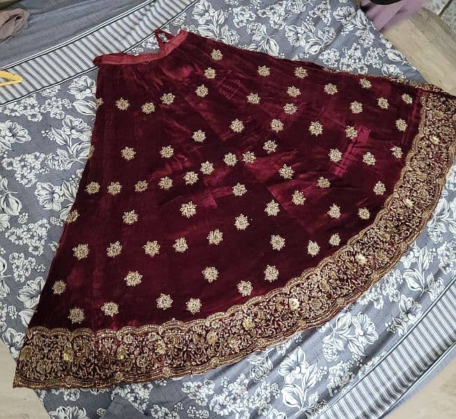 bridal lehnga 0