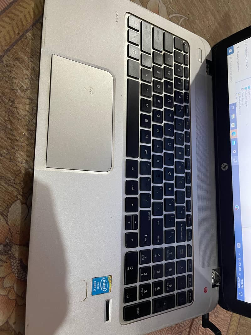 Hp ENVY 15 core i7 4th Graphics laptop 0