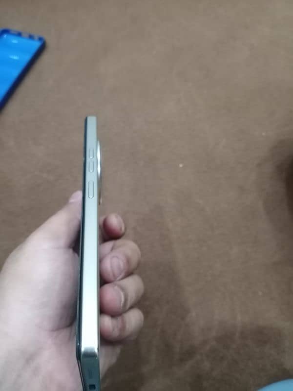 Tecno camon 30 1
