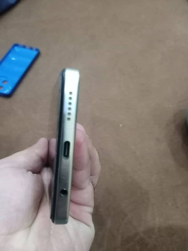 Tecno camon 30 2