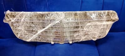 Mercedes Benz model 212 bonut grill