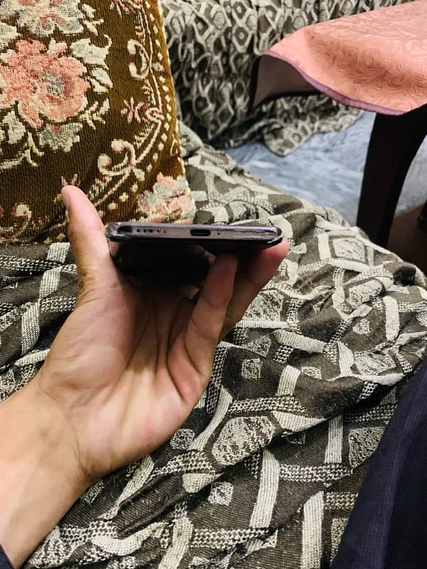 Vivo v30e 3