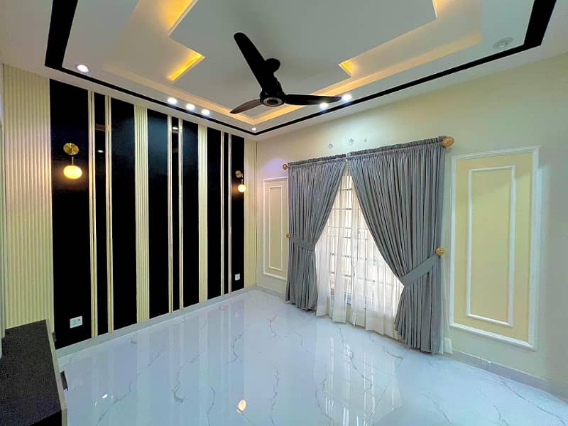 5 Marla Brand New Luxury House Available For Sale In Sector D Bahria Town Lahore 6