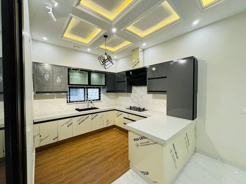 10 Marla Brand New Luxury House Is Available For Sale In Janiper Block Bahria Town Lahore 4