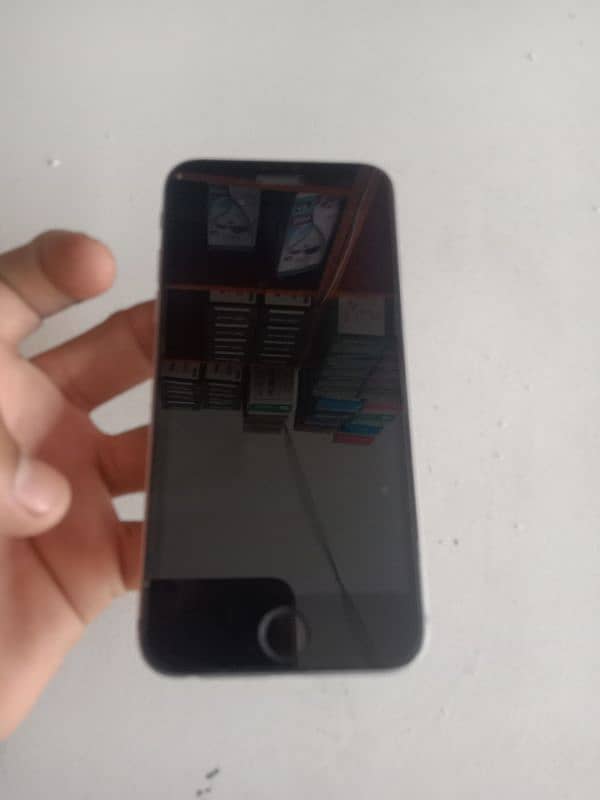 iphone 6 16gb non PTA 10by10 condition 2