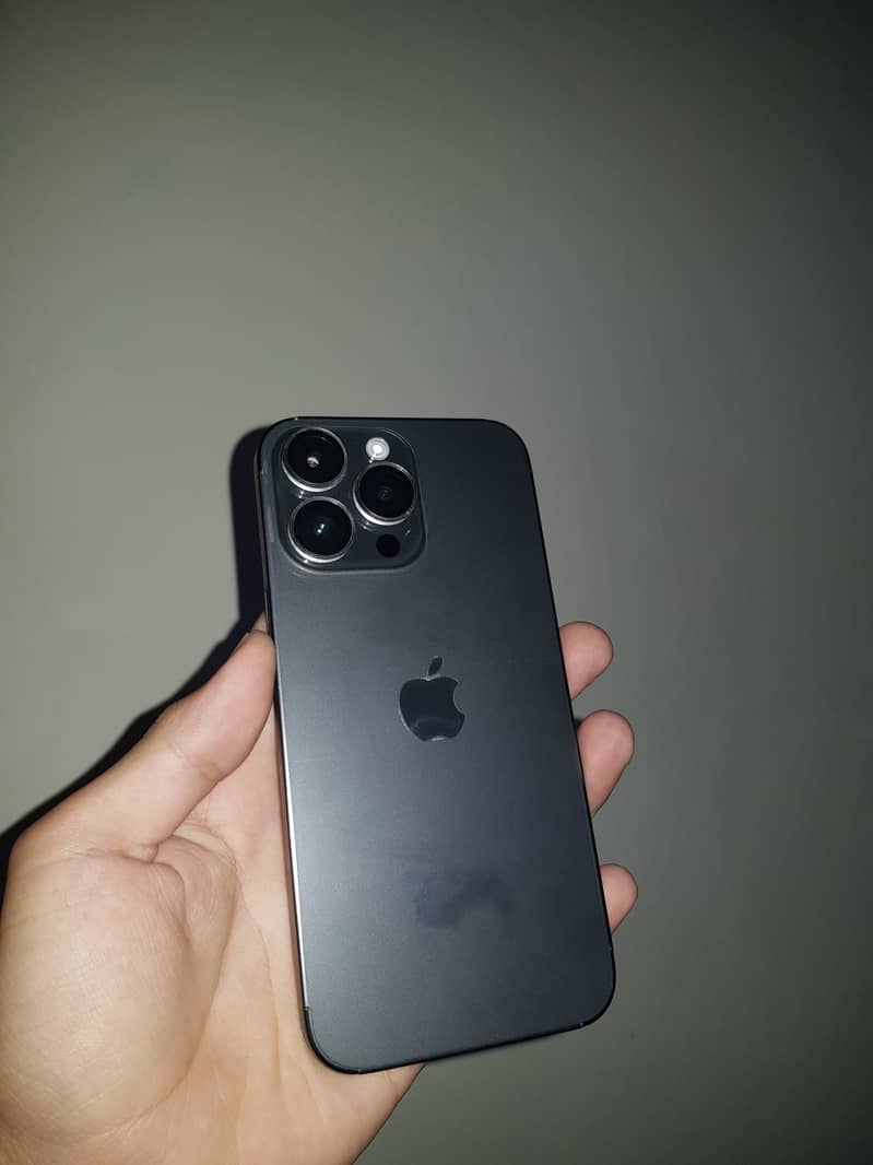 I phone 14 pro mex 128 gb 1