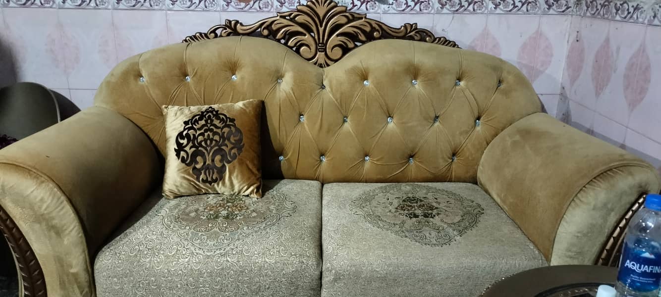 6-Seater Sofa Set – Almost New | Couch Set 1
