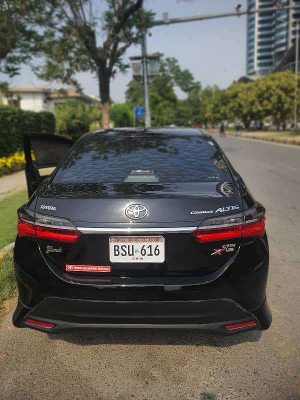 Toyota Altis Grande 2021 4
