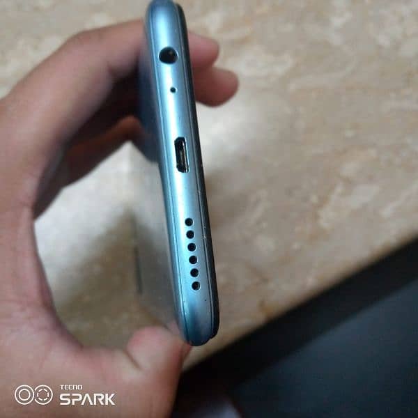 infinix hot 10 3