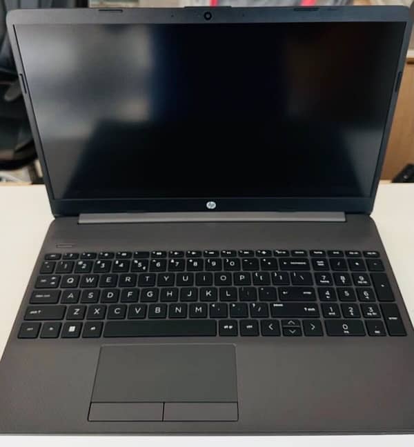 HP Notebook 255 G7 (2GB Card) 0
