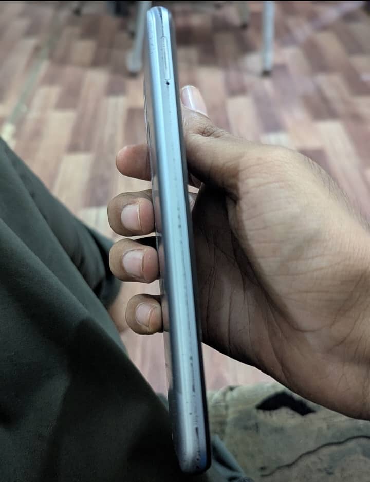Realme C15 urgent sell need cash 2