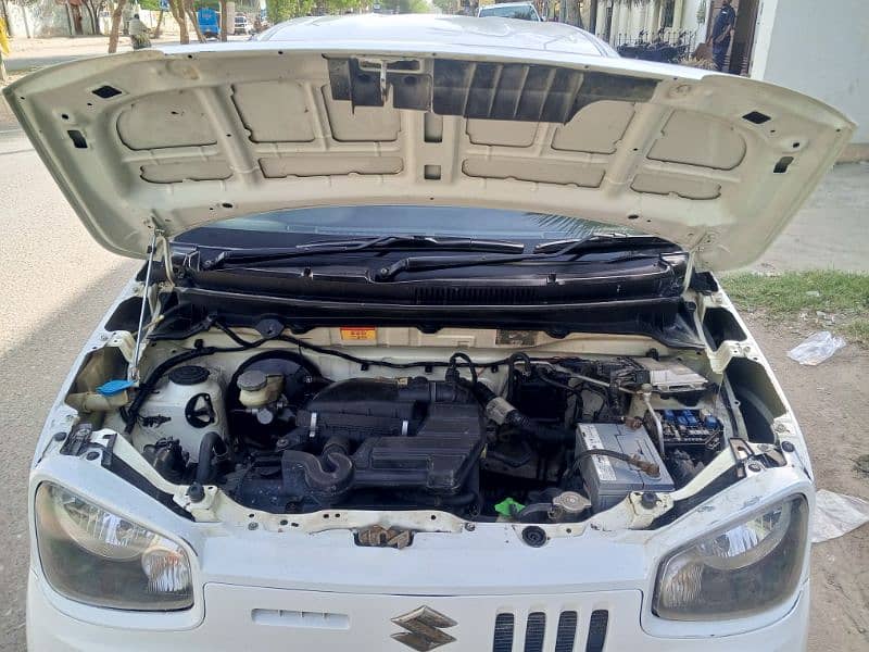 Suzuki Alto 2019 8