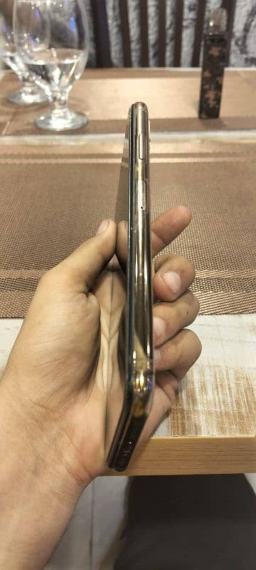 iphone xsmax 1