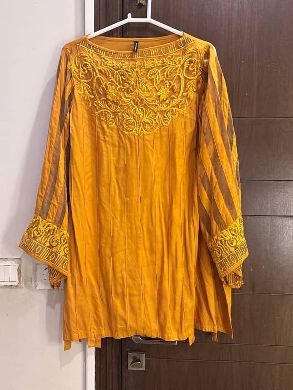 Preloved Clothes for Girls in Excellent Condition 10