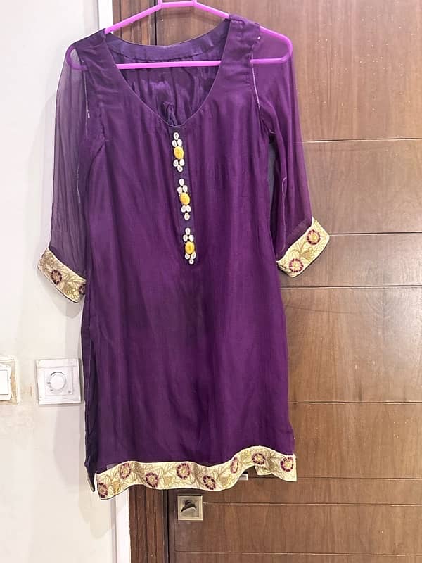 Preloved Clothes for Girls in Excellent Condition 19