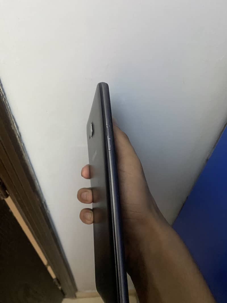 Samsung tab j6 screen damage change available 3
