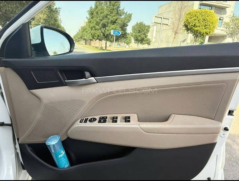 Hyundai Elantra 2021 2