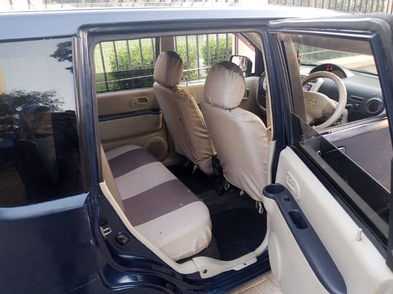 Mitsubishi Ek Wagon 2011/15  better than Toyota  Nissan March Suzuki 11