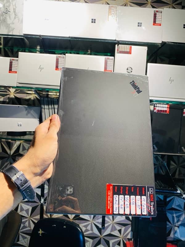 Lenovo X1 Carbon i7-10th Gen | 4K | 16/256 | COD All over Pak 1