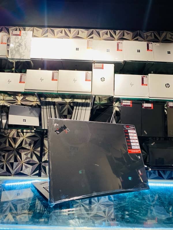 Lenovo X1 Carbon i7-10th Gen | 4K | 16/256 | COD All over Pak 7