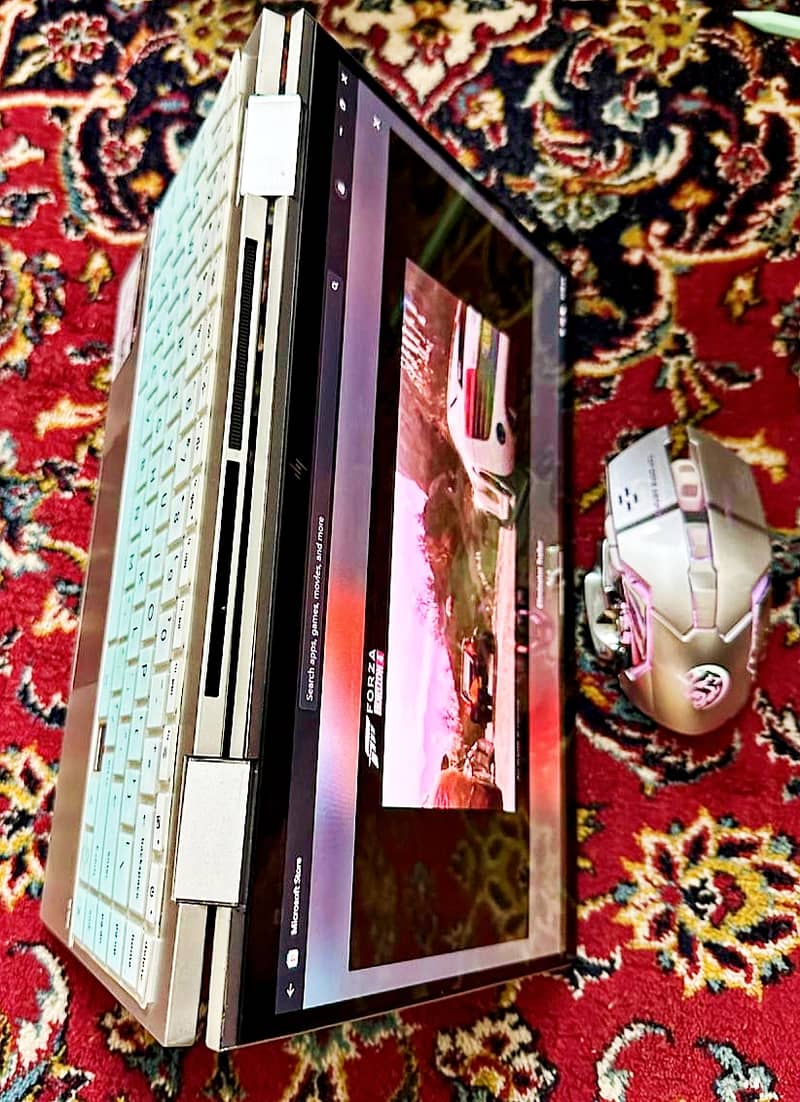 HP Envy x360 i7 12th Touch Screen 4