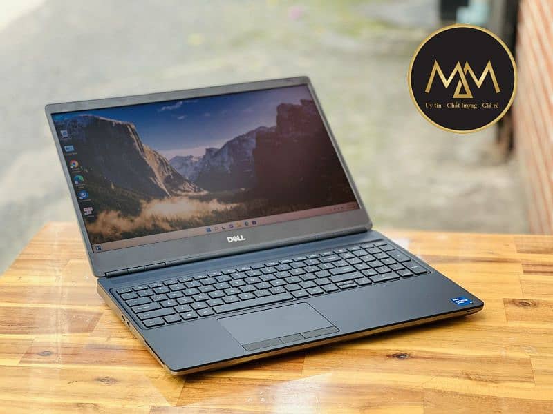 Dell Precision 7560 11th Gen i7 32gb 1TB Nvm 4gb Graphic 3