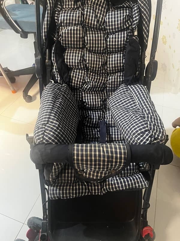 Baby prem available at price 8000 3